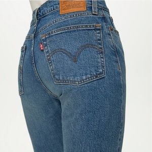 Levi’s Wedgie Jeans